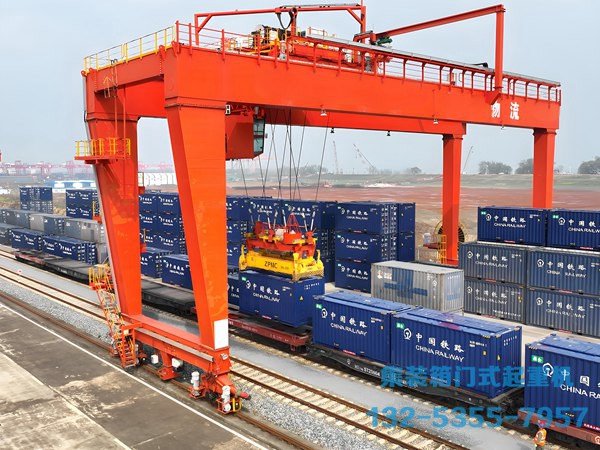 山东聊城集装箱门式起重机厂家集装箱龙门吊空载试运行