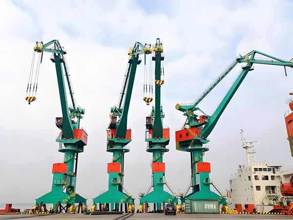 广西北海40吨门座式起重机结构组成详解